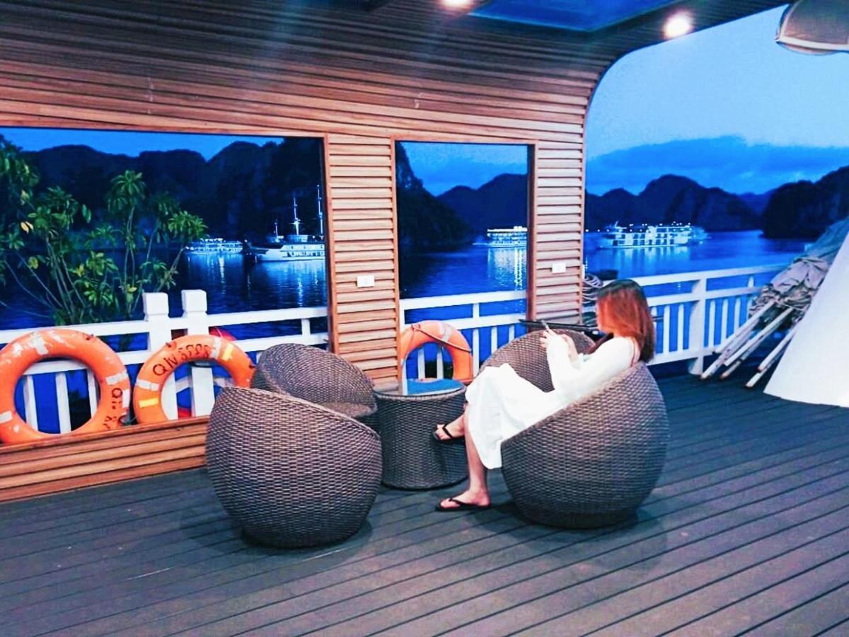 Hotel Victory Boutique Cruise Hạ Long Exterior foto