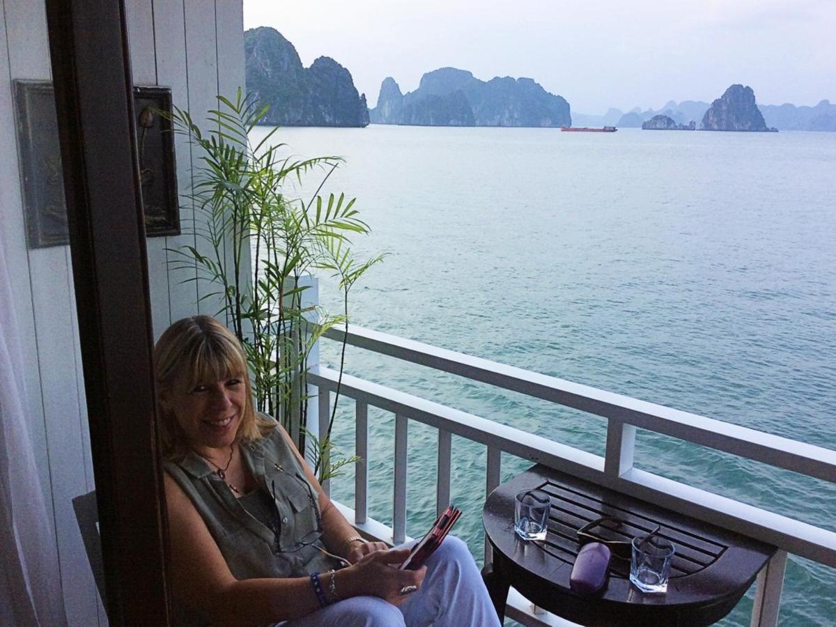 Hotel Victory Boutique Cruise Hạ Long Exterior foto